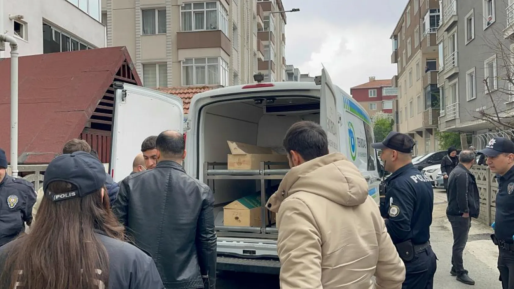 Miras kavgası kanla bitti: Anne, oğul ve kız hayatını kaybetti