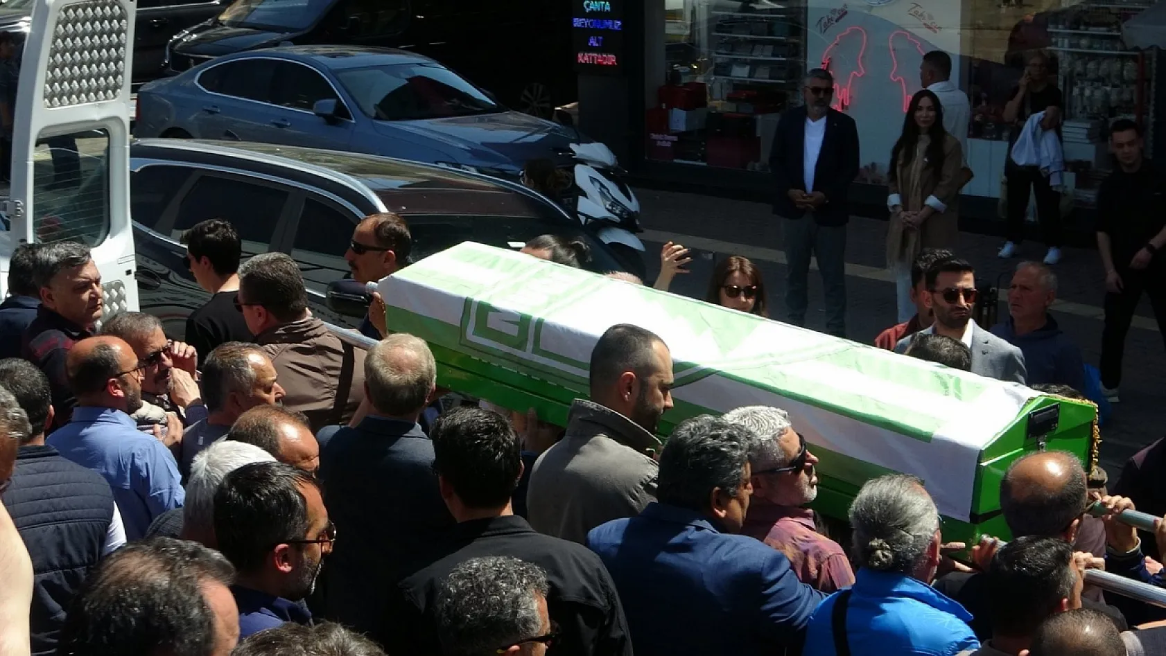Muğla basınının duayeni Cüneyt Erdan'a veda