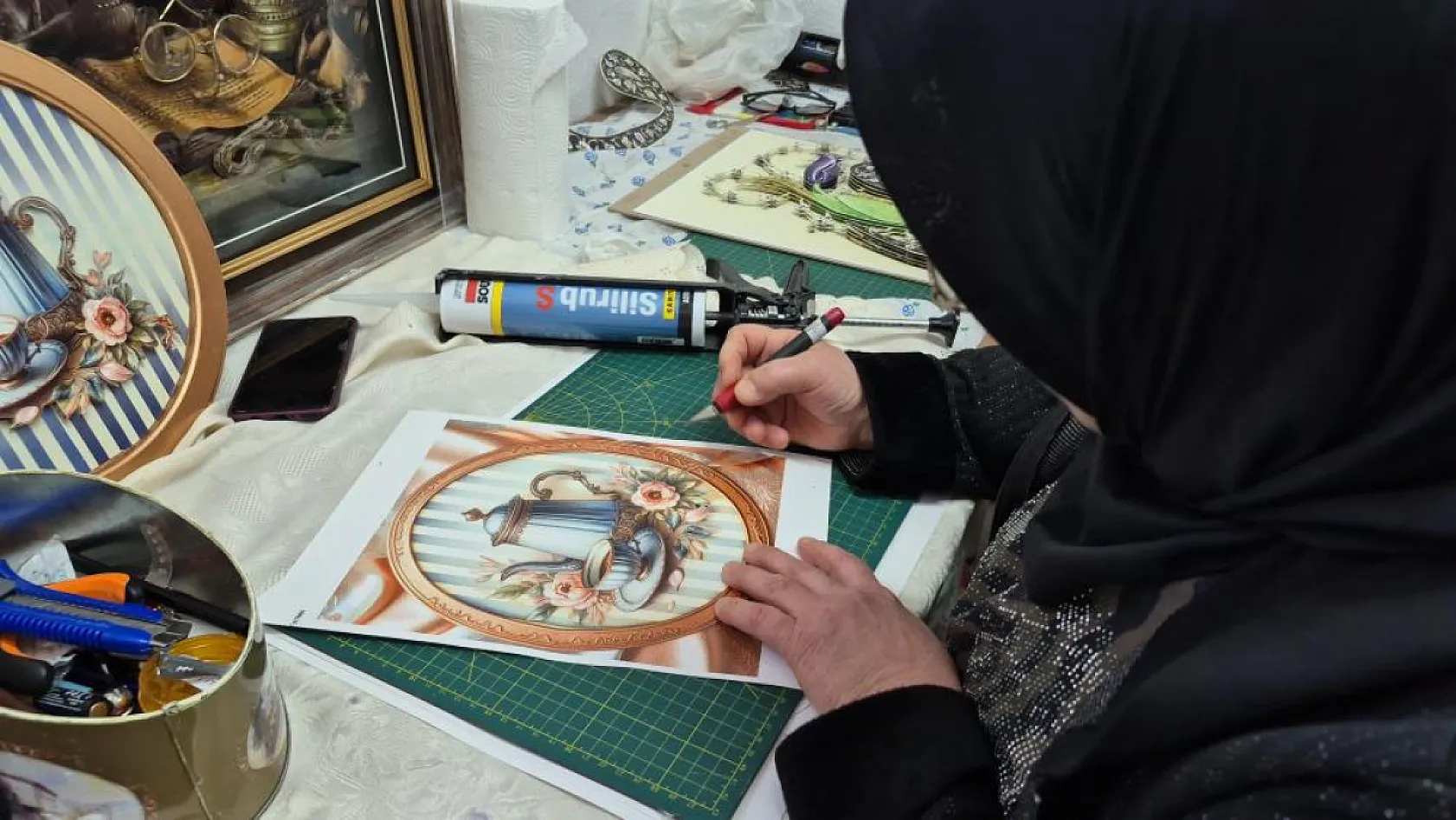 Rölyef, ev hanımlarının ve emeklilerin yeni tutkusu oldu