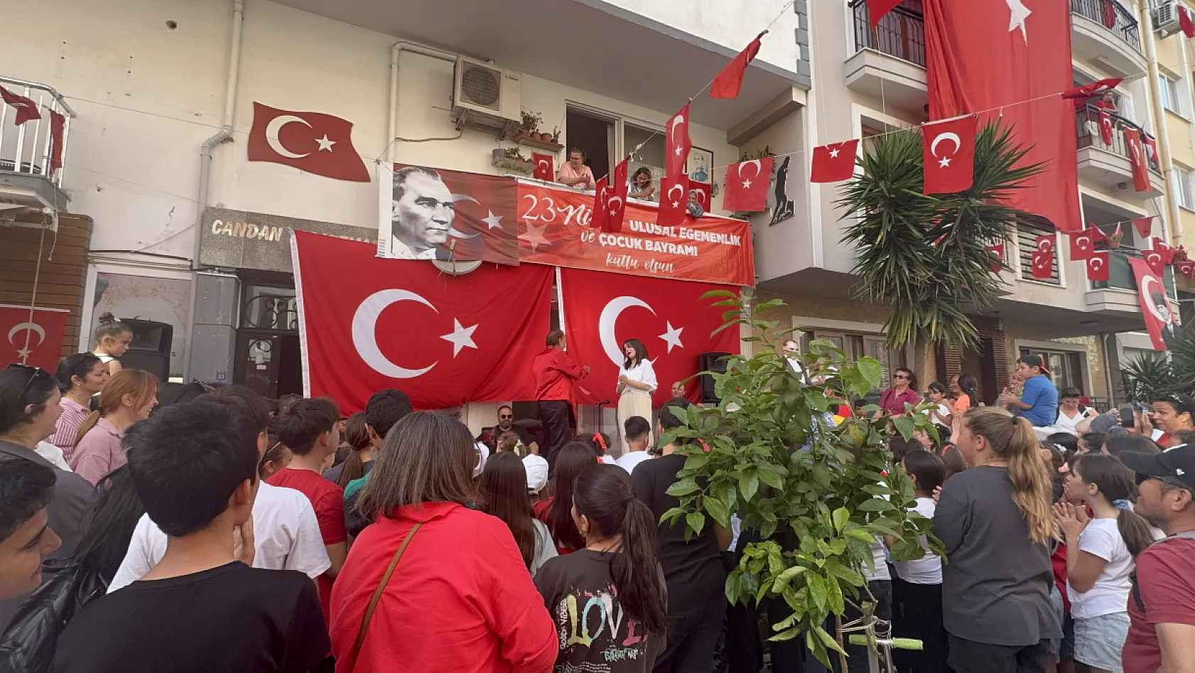 Marmaris'in miniklerini doyasıya eğlendi