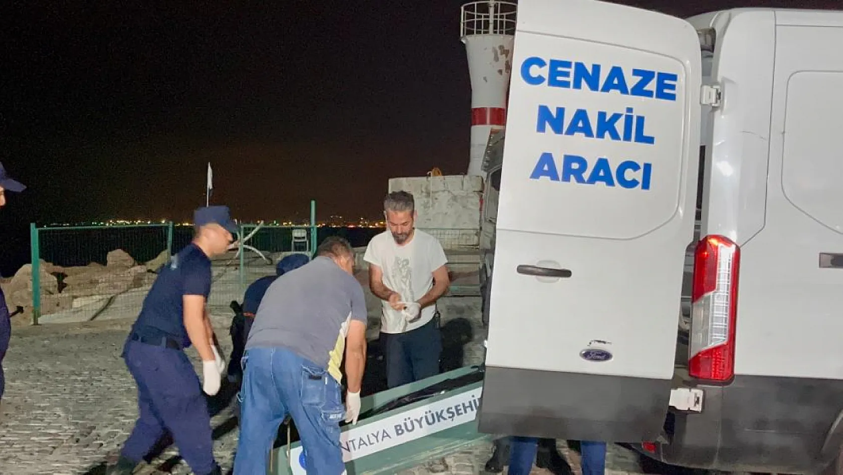 Falez faciası! Genç adam manzarayı izlerken canından oldu