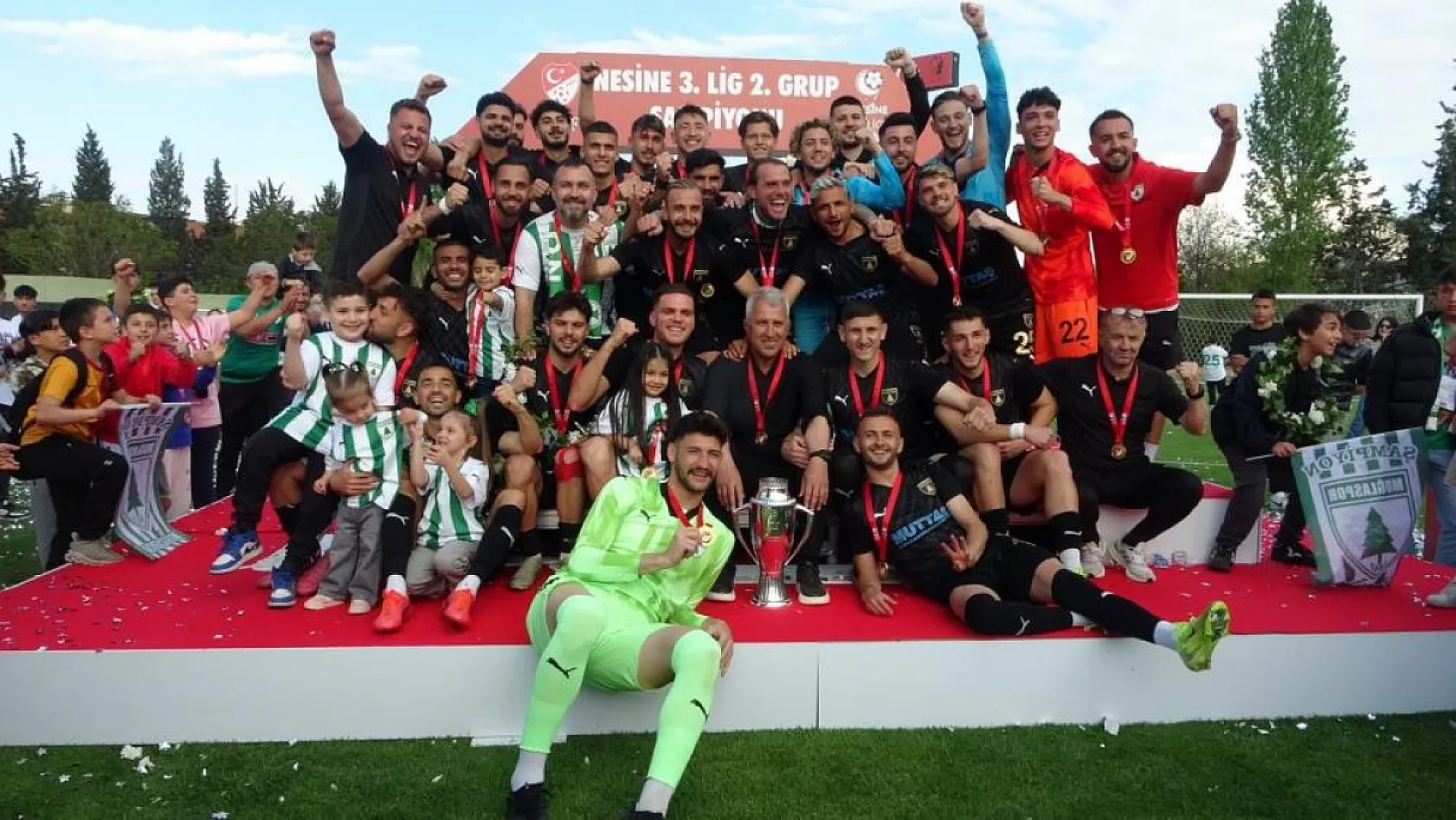 Muğlaspor Şampiyonluk Kupasını Aldı