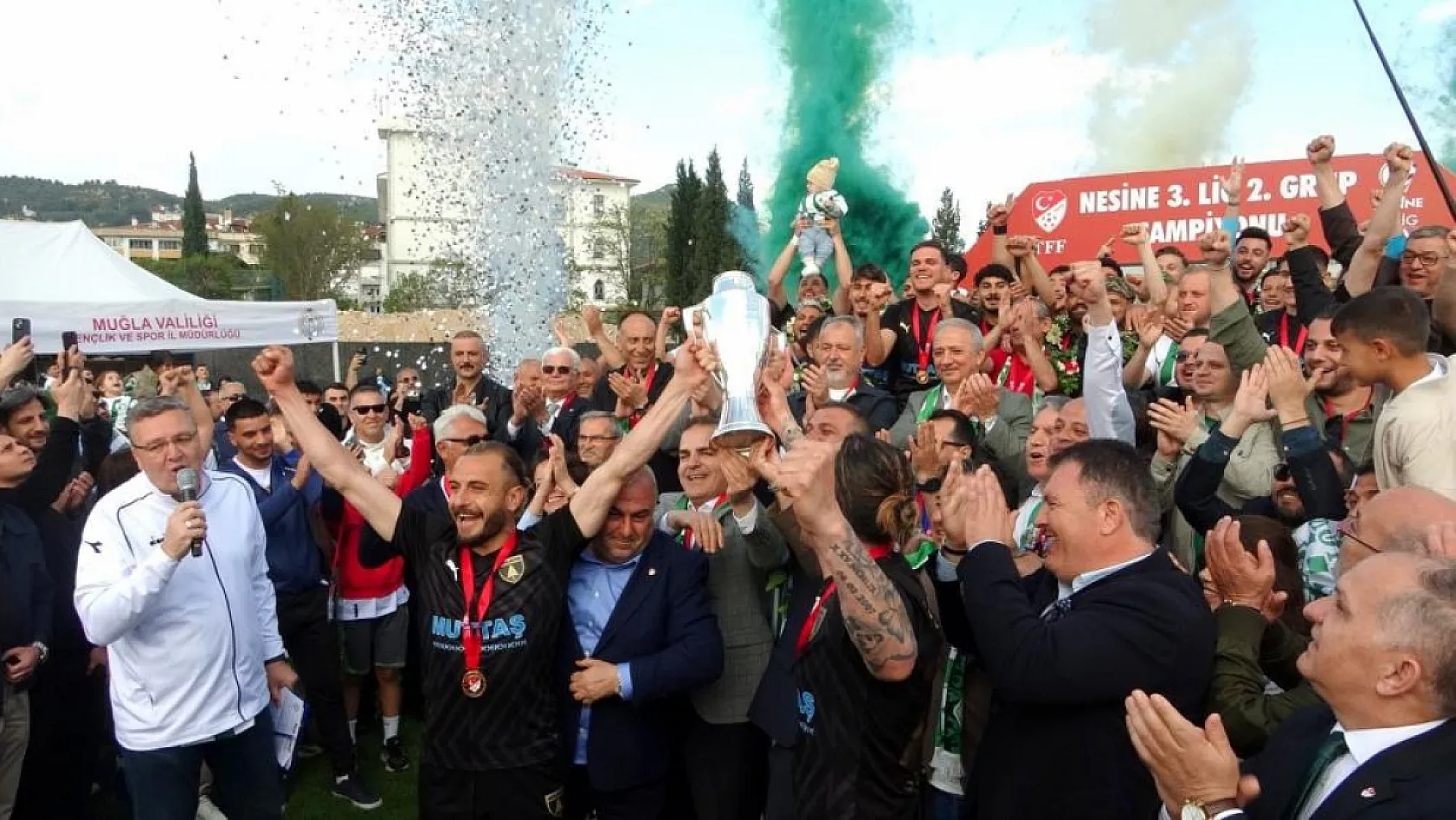 Muğlaspor Şampiyonluk Kupasını Aldı