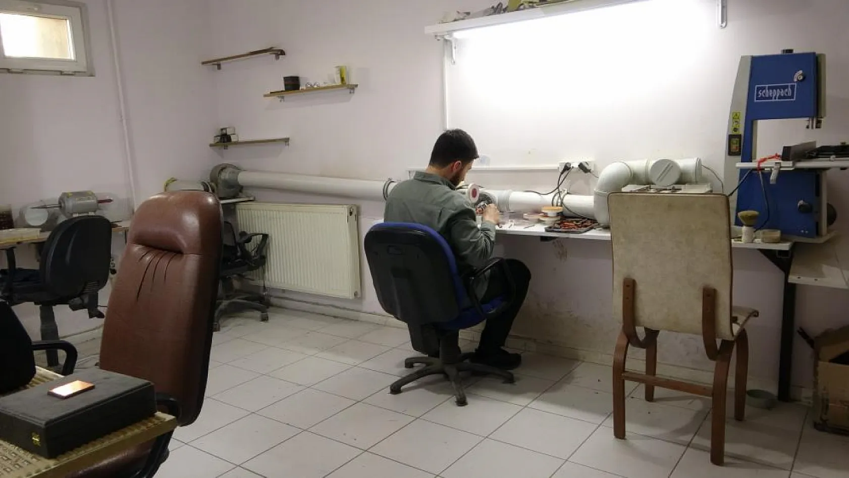 Tespih ustası 15 bin TL'ye varan eserleriyle dikkat çekiyor