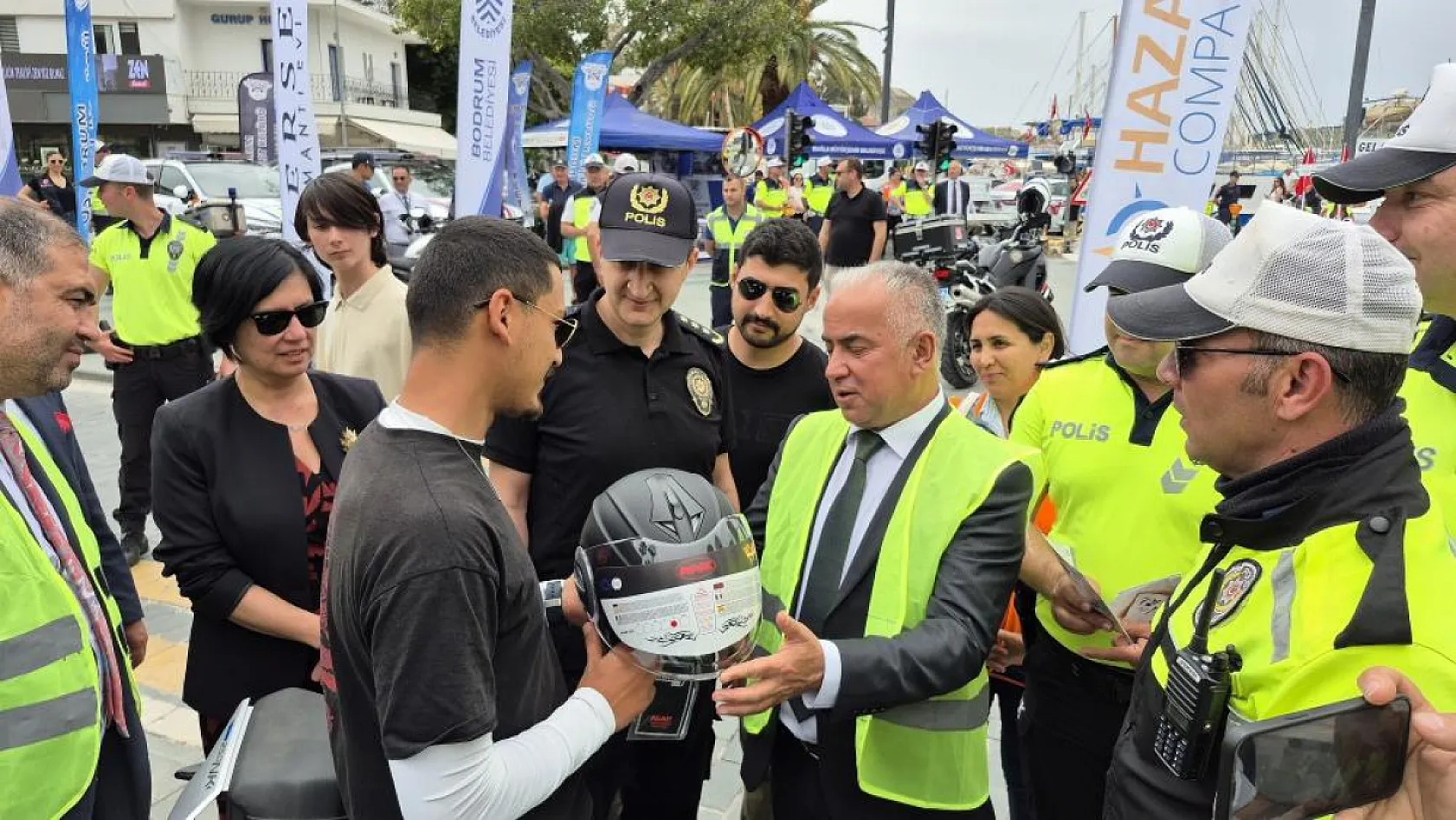 Bodrum'da öğrencilere uygulamalı trafik eğitimi verildi