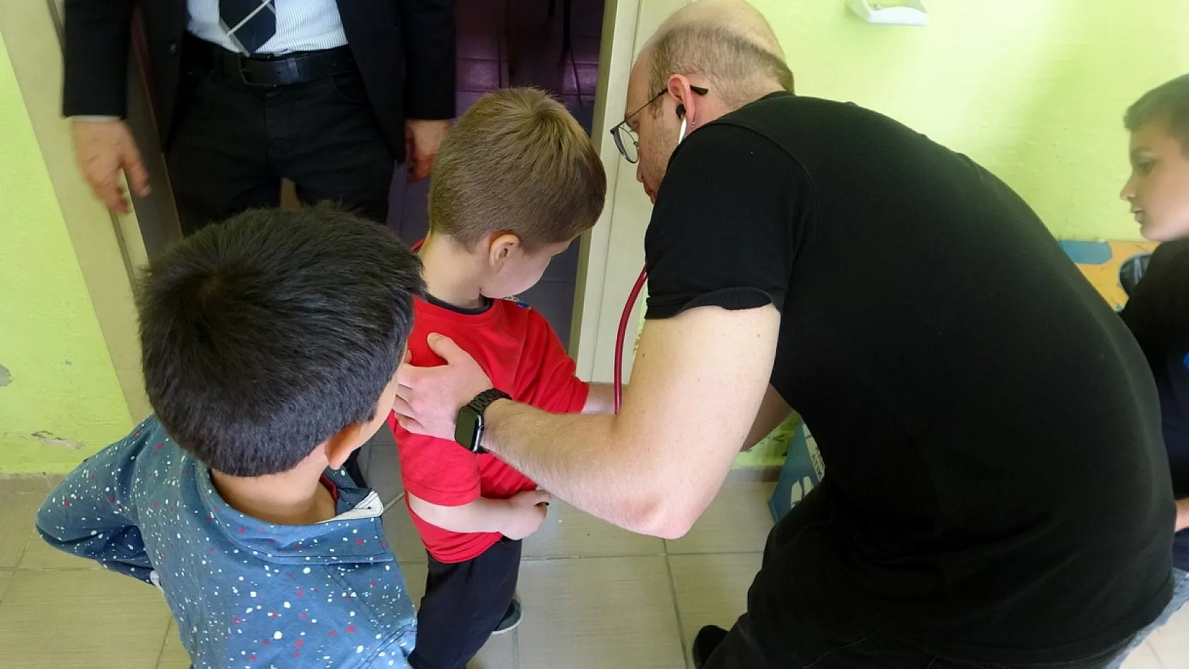 MSKÜ'den Dokuzçam Mahallesi'nde sağlık ve eğitim odaklı 'birlikte gelişim programı'