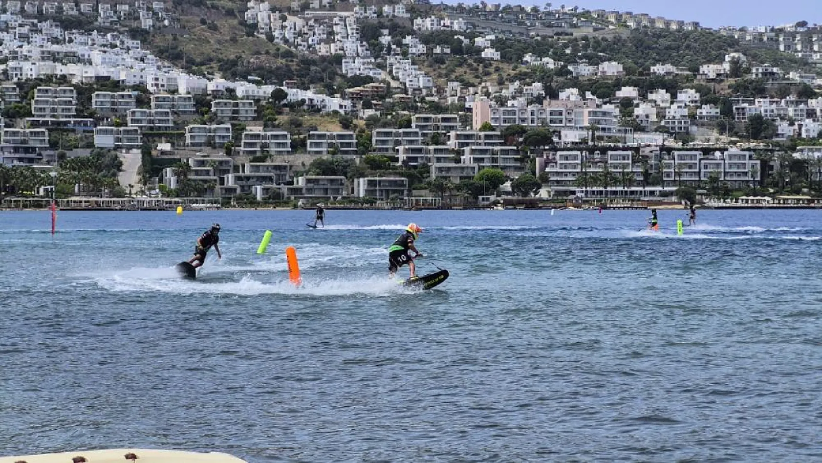 Su Jeti, Flyboard ve MotoSurf Türkiye Şampiyonası, Bodrum'da başladı