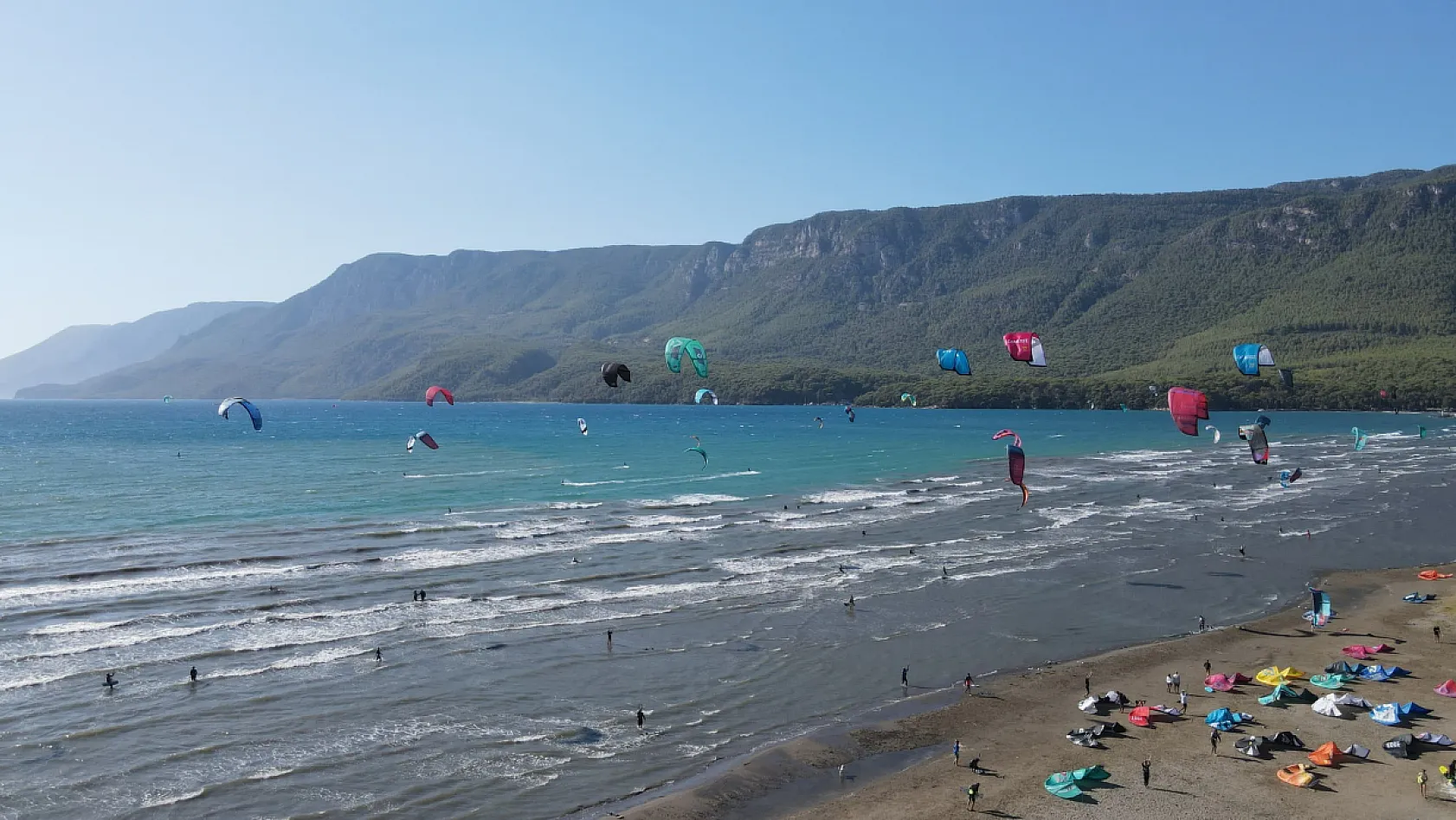 Muğla Akyaka'da 19 Mayıs coşkusu kite sörf şenliği ile kutlanacak