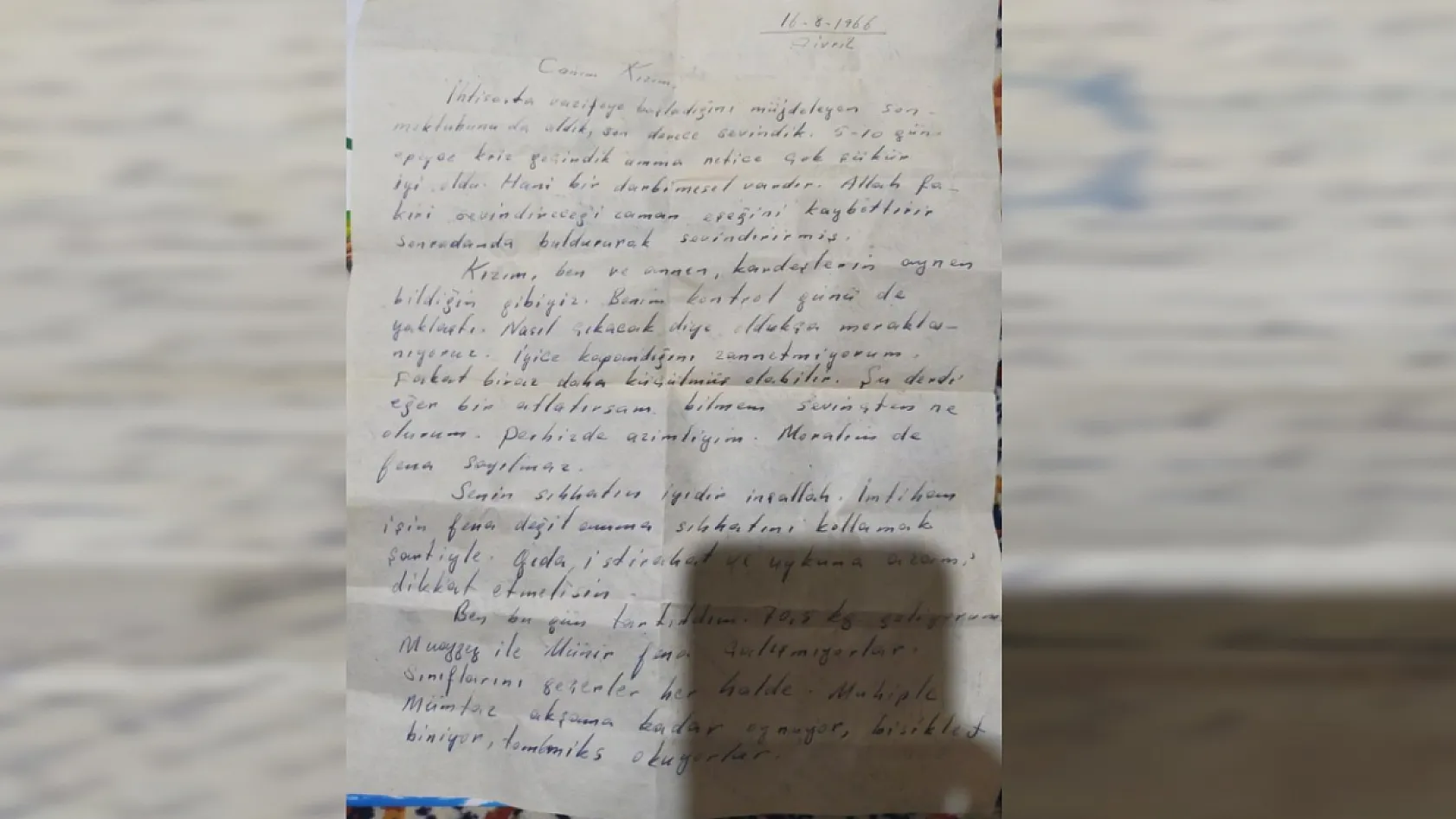 Eski bir ev, 60 yıllık sırları ortaya çıkardı! O mektuplar kime ait