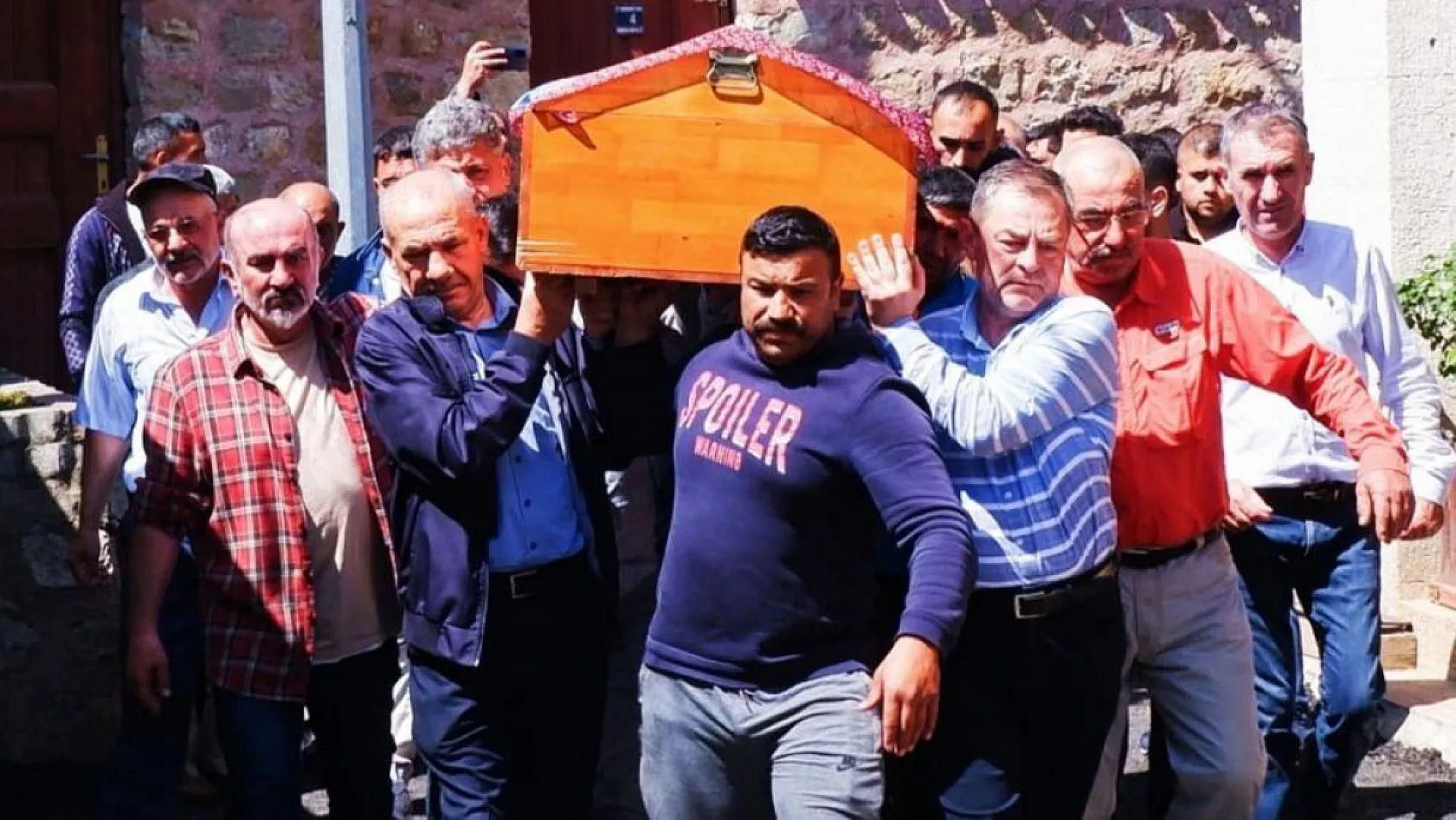 Kadın cinayeti davasında şok karar!