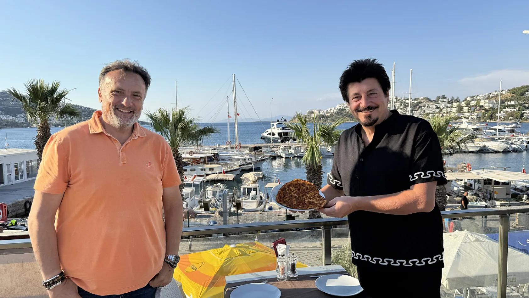 Bodrum'da 3 bin TL'lik lahmacun isyanı: 'Altın tozuyla mı yapıyorlar?'