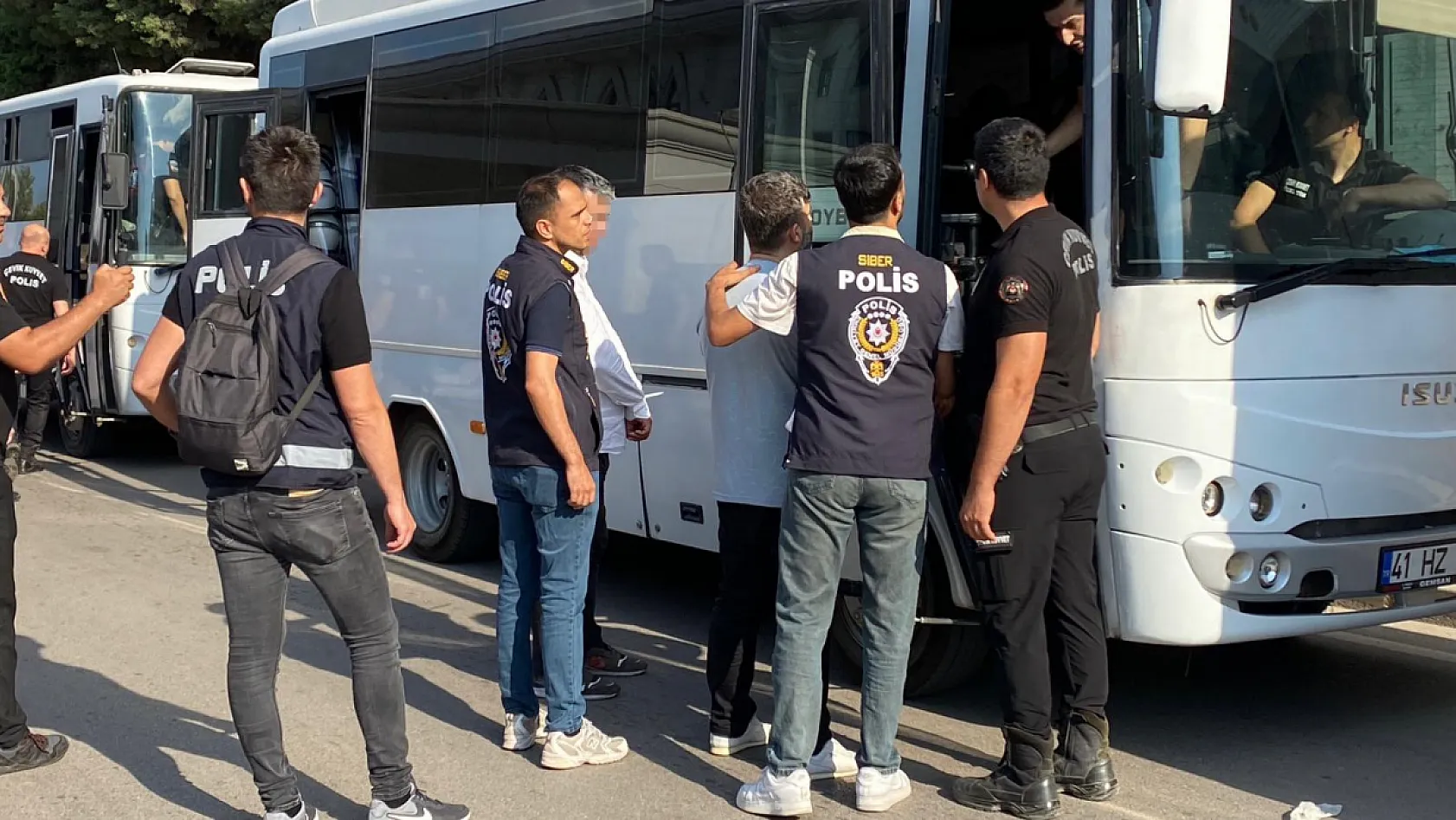 Sahte kiralık araç ilanlarıyla vurgun