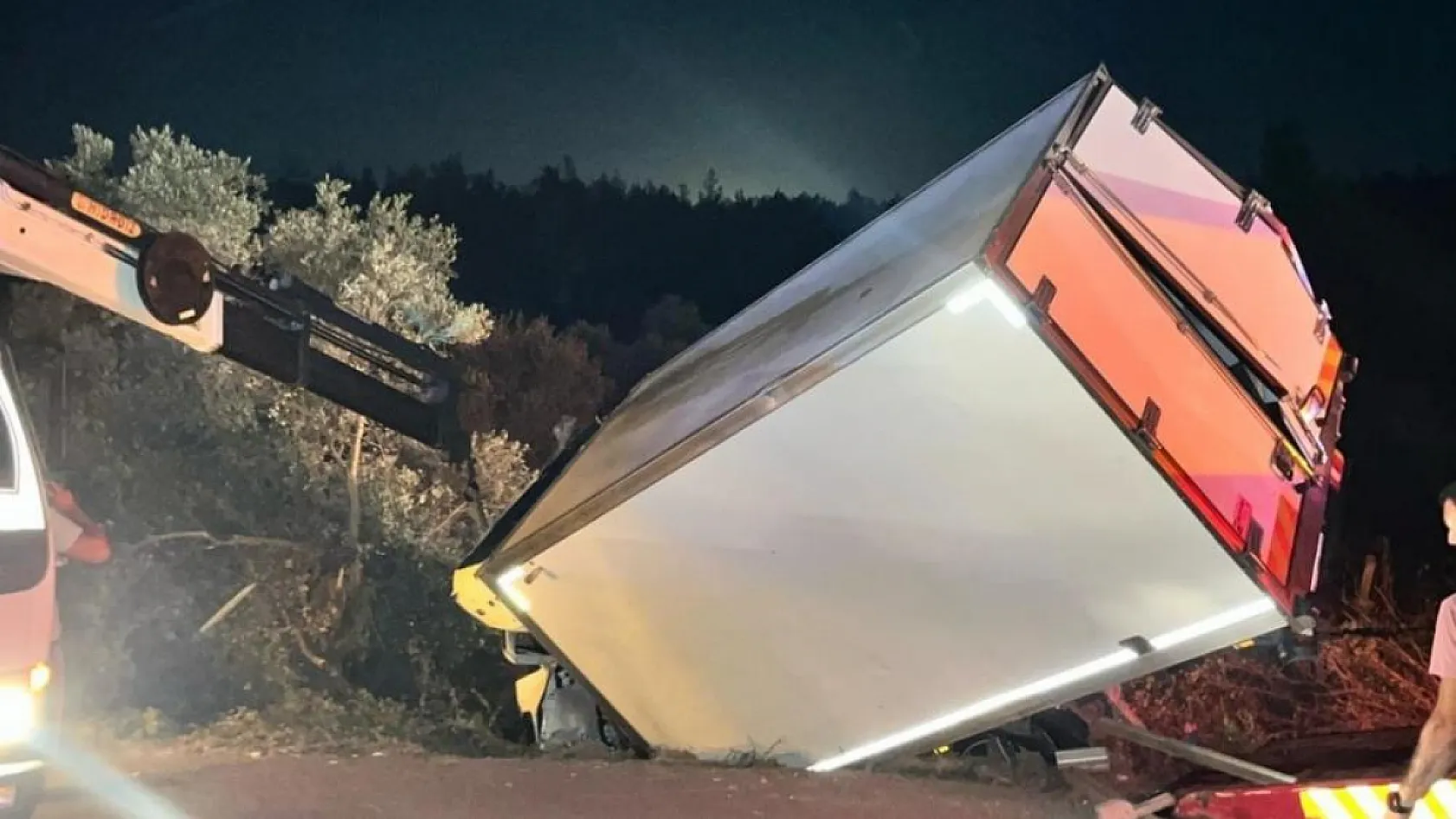 Milas'ta feci trafik kazası: 1 ölü, 1 ağır yaralı