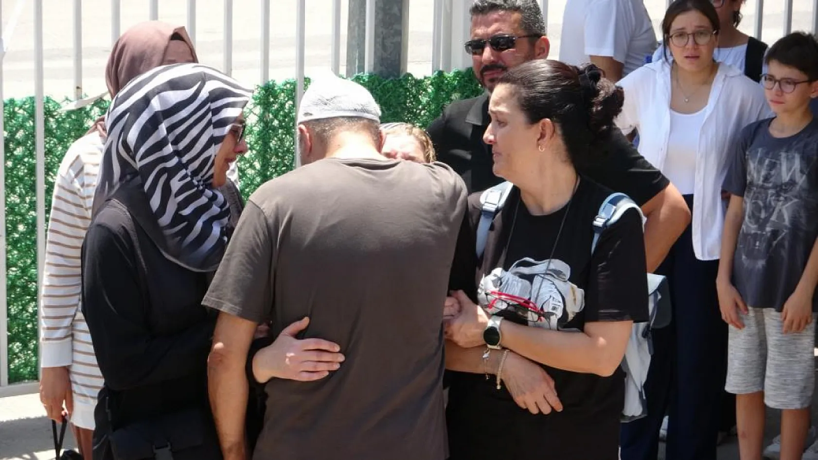 Acılı annenin feryadı yürekleri dağladı