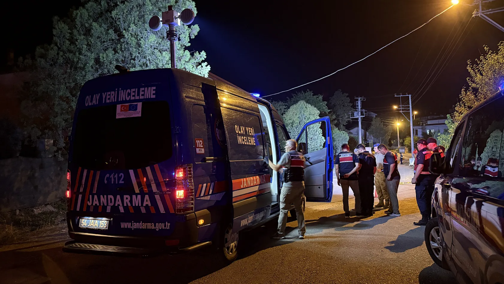 Kanlı gecede şoke eden detay: Firari olarak aranan şüpheli araç gasp ederek kaçmış