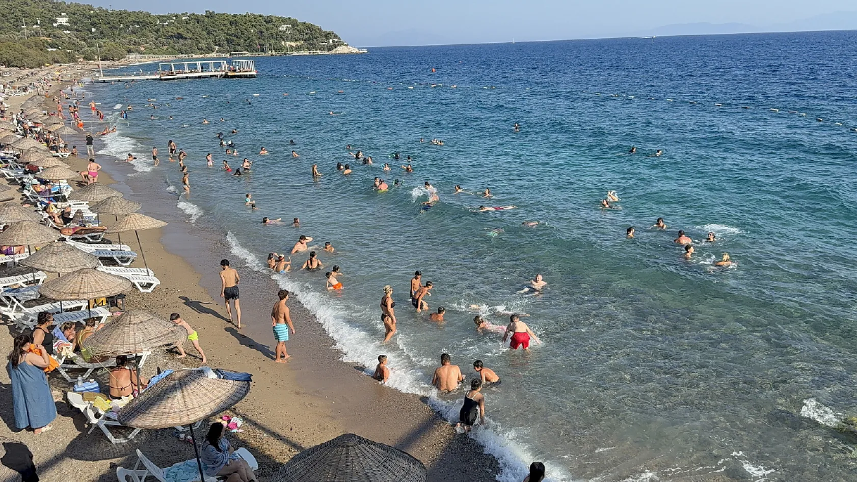Bodrum'da adım atacak yer kalmadı, nüfus 800 bine ulaştı