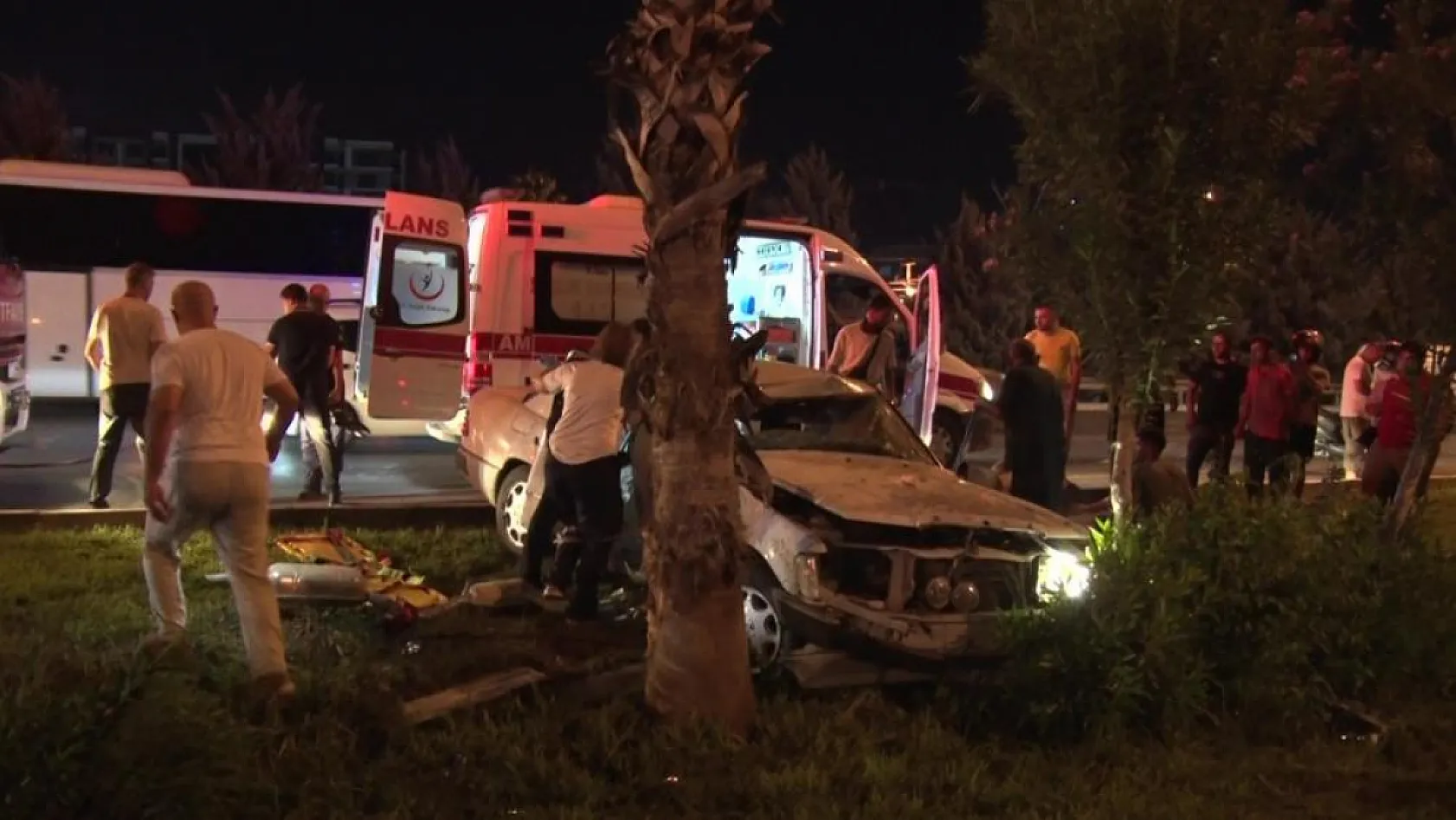 Araç içinde sıkışan kızı ve oğlunu görünce çırpınışlarıyla gündem olmuştu, o anları anlattı