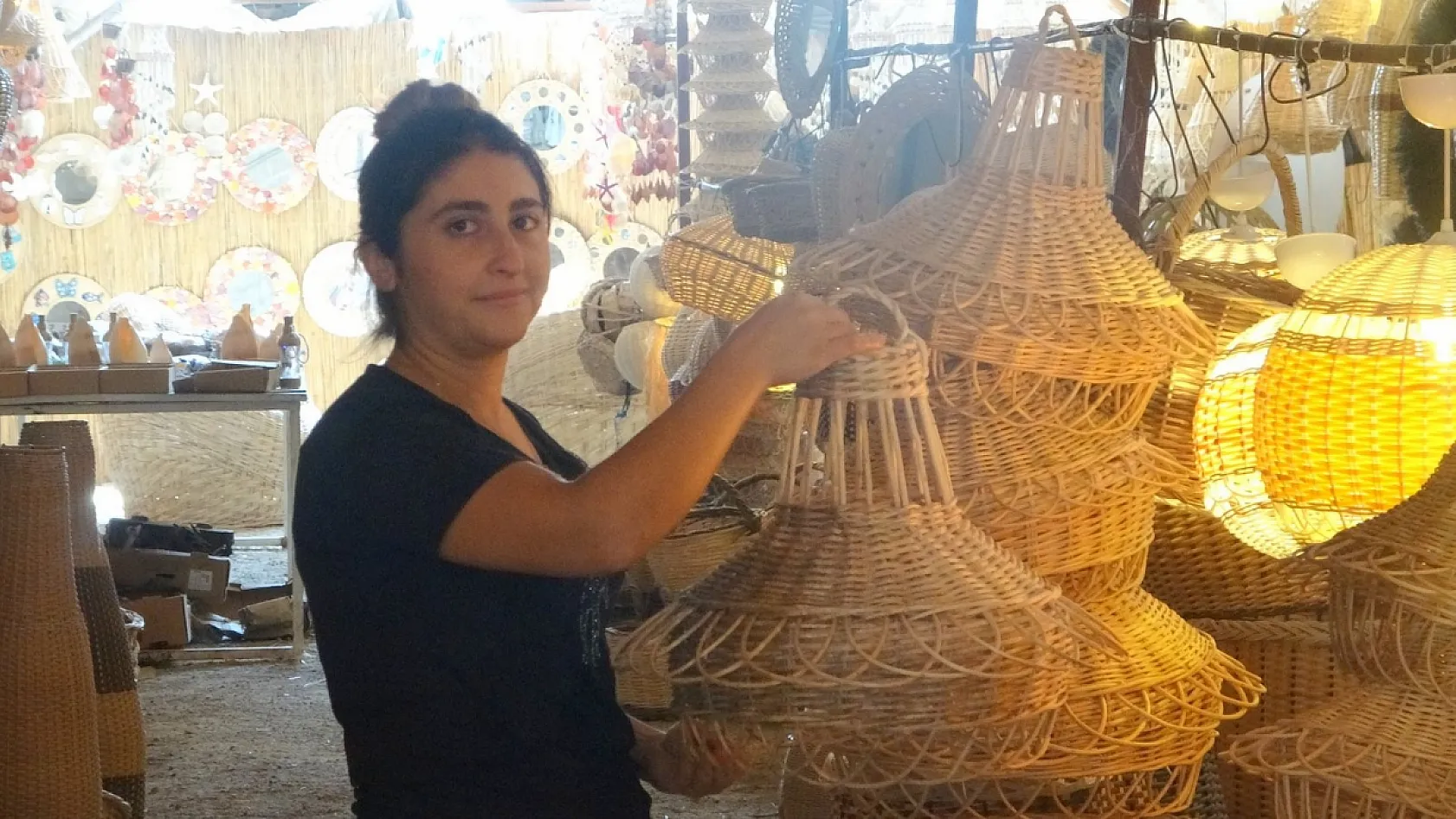 Muğla'da üç kuşaktır süren sanat: Aydeniz ailesi el emeğini geleceğe taşıyor