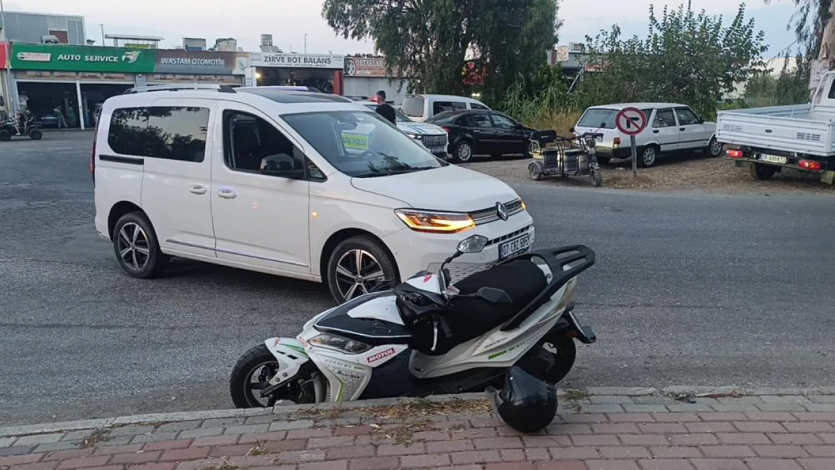 Yaralı Motosiklet Sürücüsü Hastaneye Gitmeyi Reddetti, 104 Promil Alkollü Çıktı