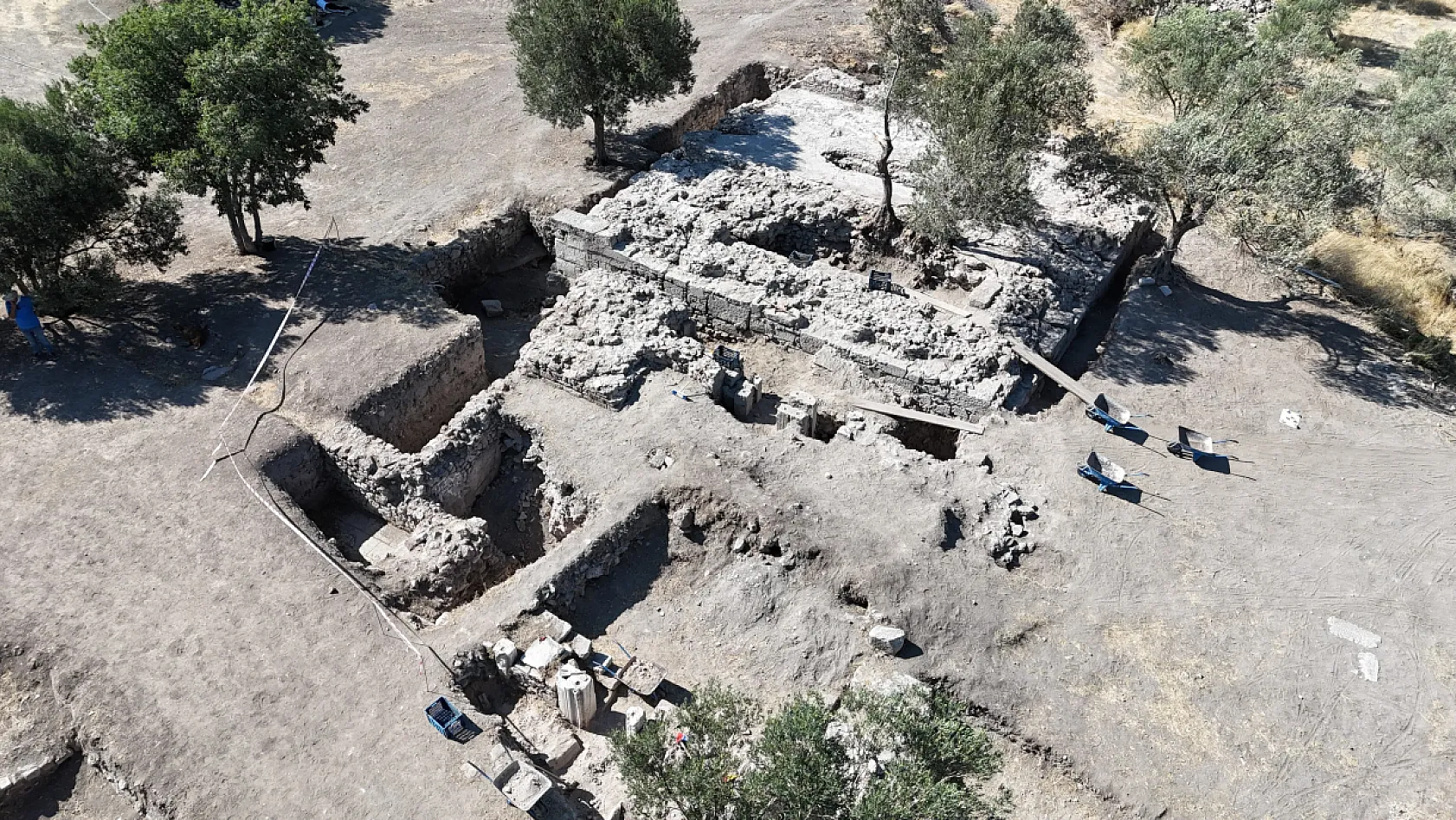 1700 yıllık yerden ısıtma sistemi görenleri şaşırtıyor