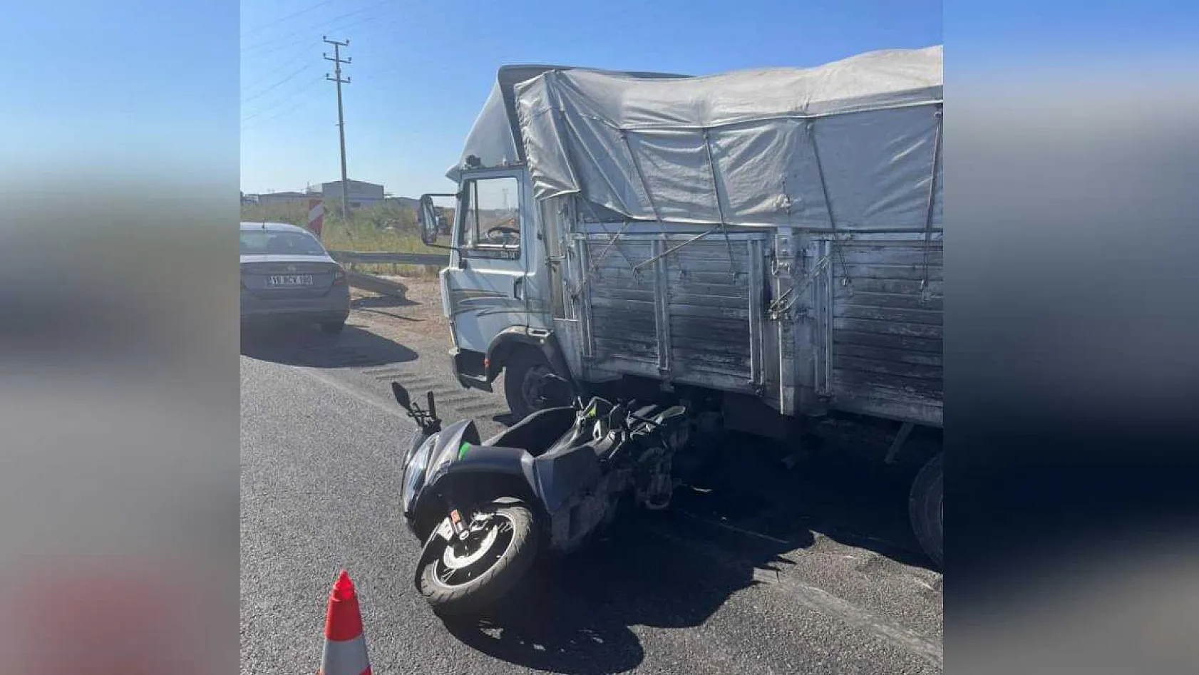Feci Trafik Kazası: Baba Hayatını Kaybetti, Oğlu Ağır Yaralı