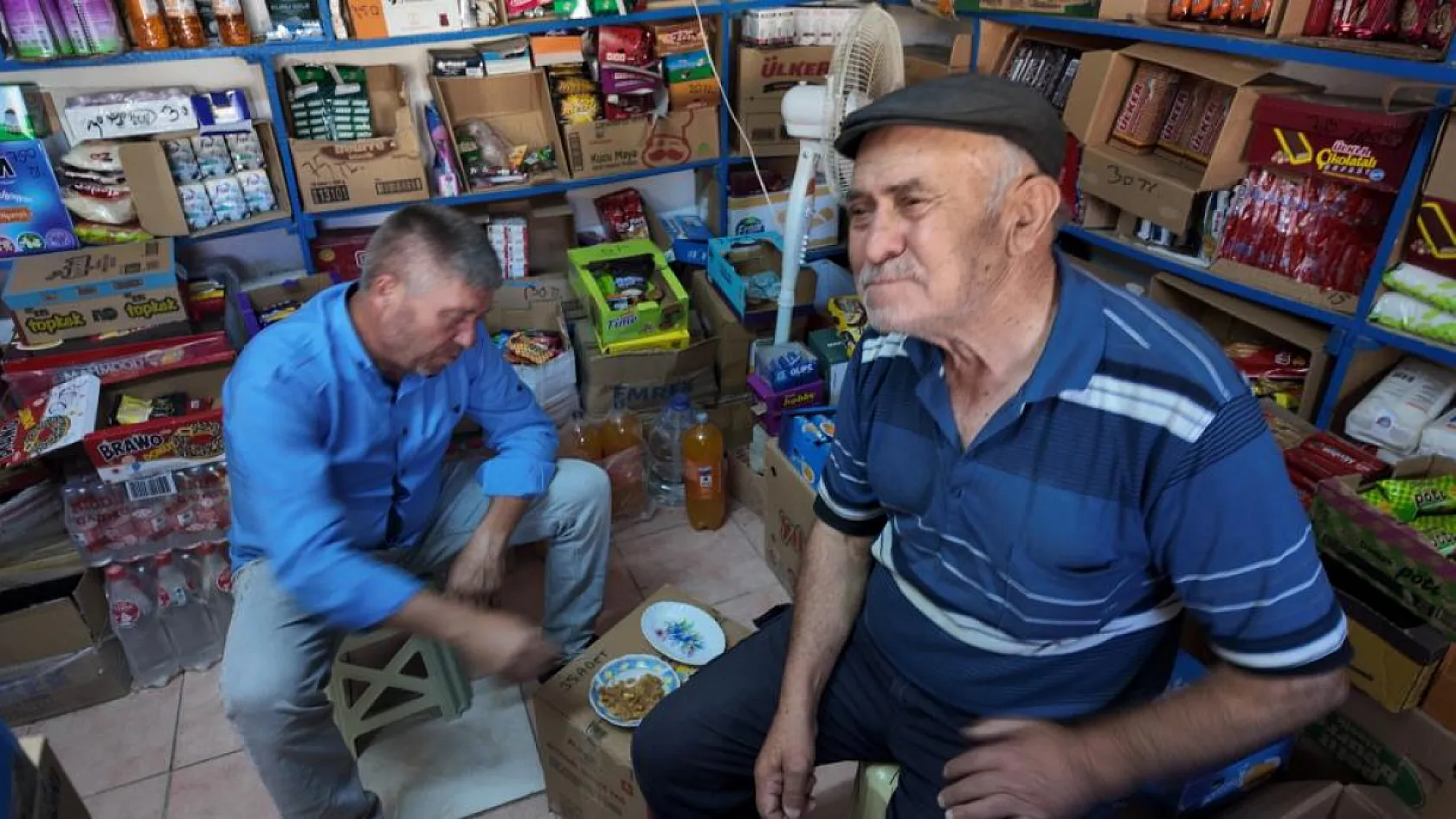 Bu bakkalda herşey tarih