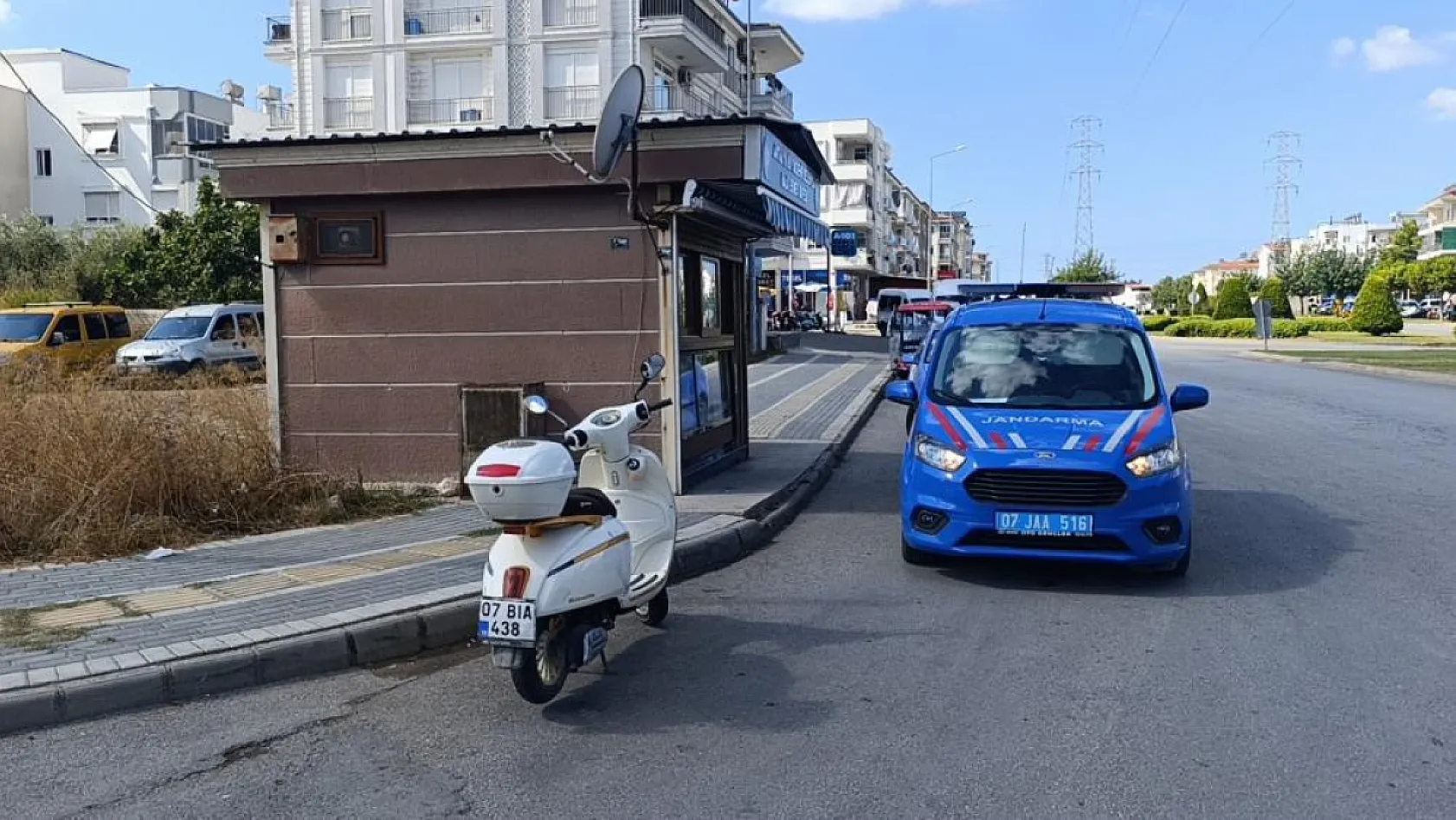 Motosiklet devrildi: 2 Hollandalı turist yaralandı