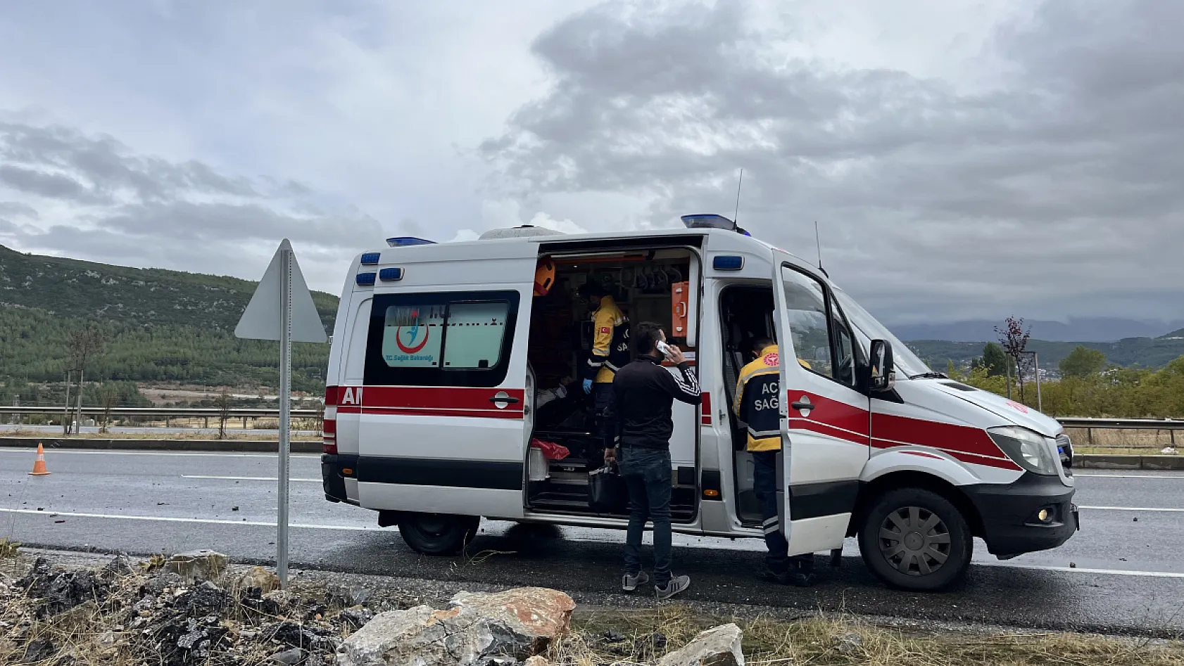 Muğla çevre yolunda yağış kazaya sebep oldu: 1 yaralı
