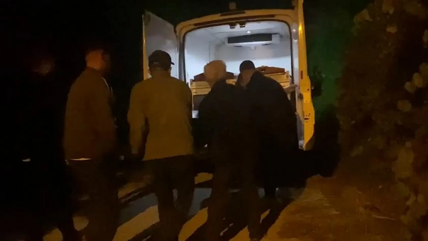Babasını öldürüp kaçtı, polisin operasyonuyla yakalandı