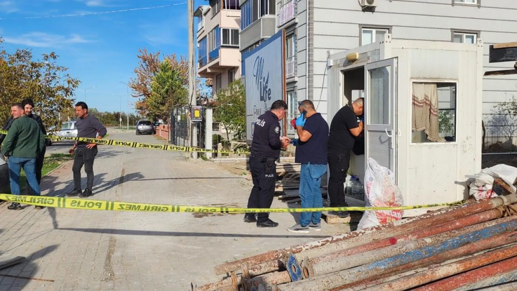 Şantiyede Şüpheli Ölüm: 65 Yaşındaki Bekçi Hayatını Kaybetti