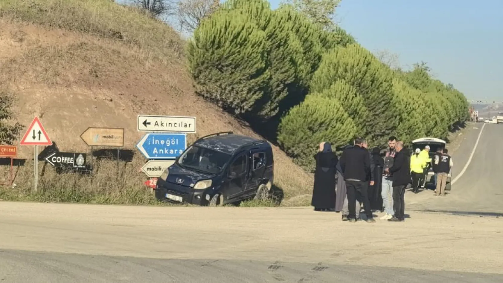 Çarpışmanın etkisiyle kanala uçtu