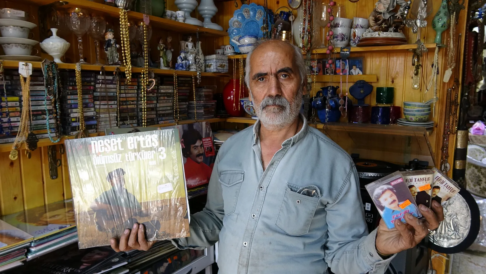 İnsanlar nostaljik müziğe yönelince plak satışları arttı
