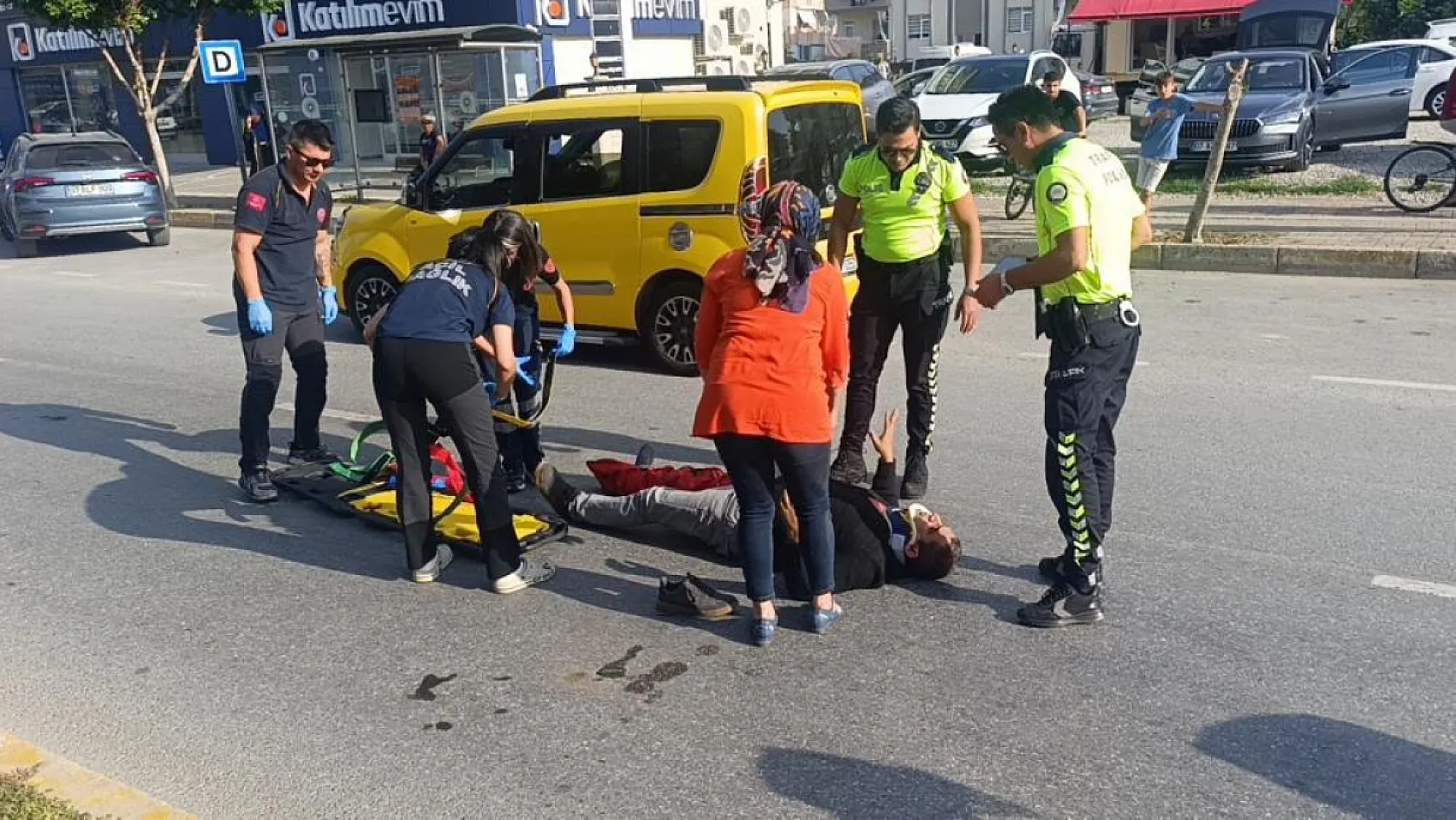 Kaza sesini duyanlar yardımına koştu