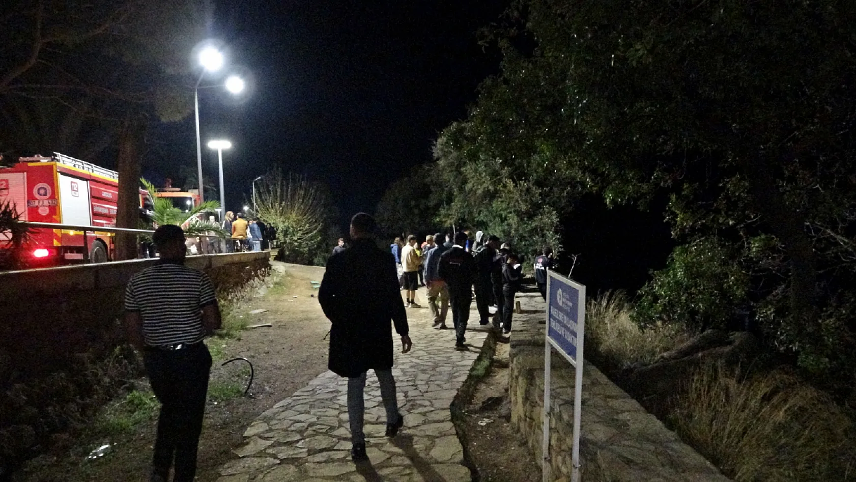 30 metrelik falezlerden kayalık alana düşen genç yaşamını yitirdi