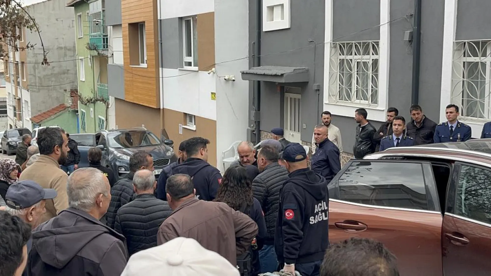 Anne Feryadı Yürekleri Yaktı! Şehit Üsteğmen Memleketine Döndü