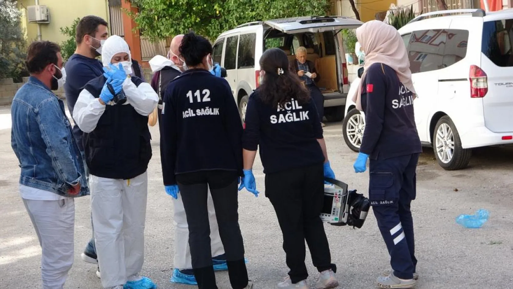 Mahalleyi koku sarınca öldüğü ortaya çıktı