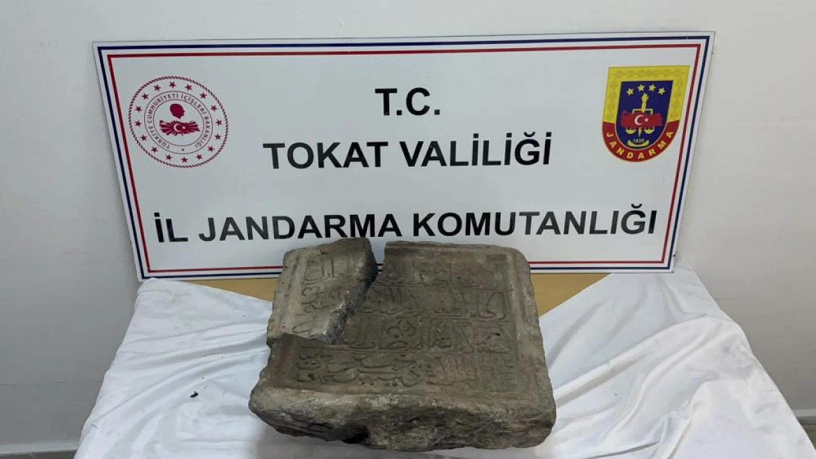 Anadolu Türk tarihinin en eski kitabesi, çalındıktan 23 yıl sonra bulundu