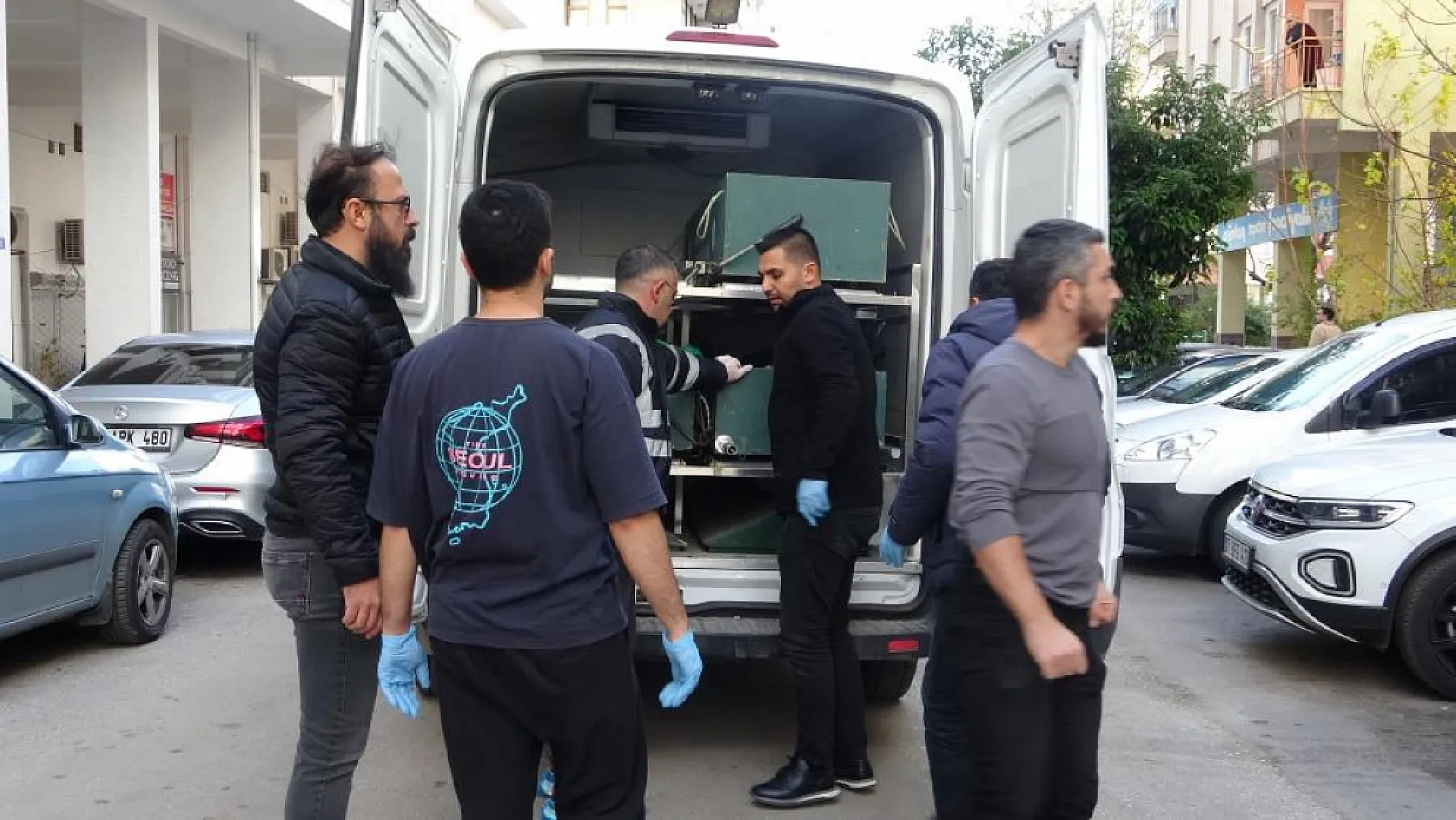 Yaşlı kadın evinde ölü bulundu