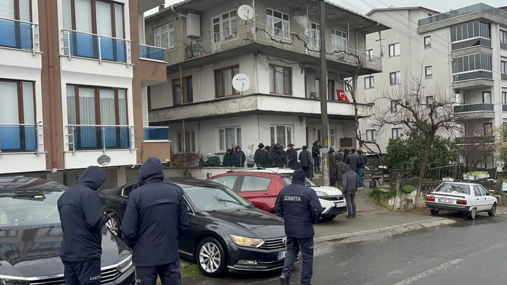 Yalova'da şehit olan polis memurunun Düzce'deki baba ocağına acı haber ulaştı