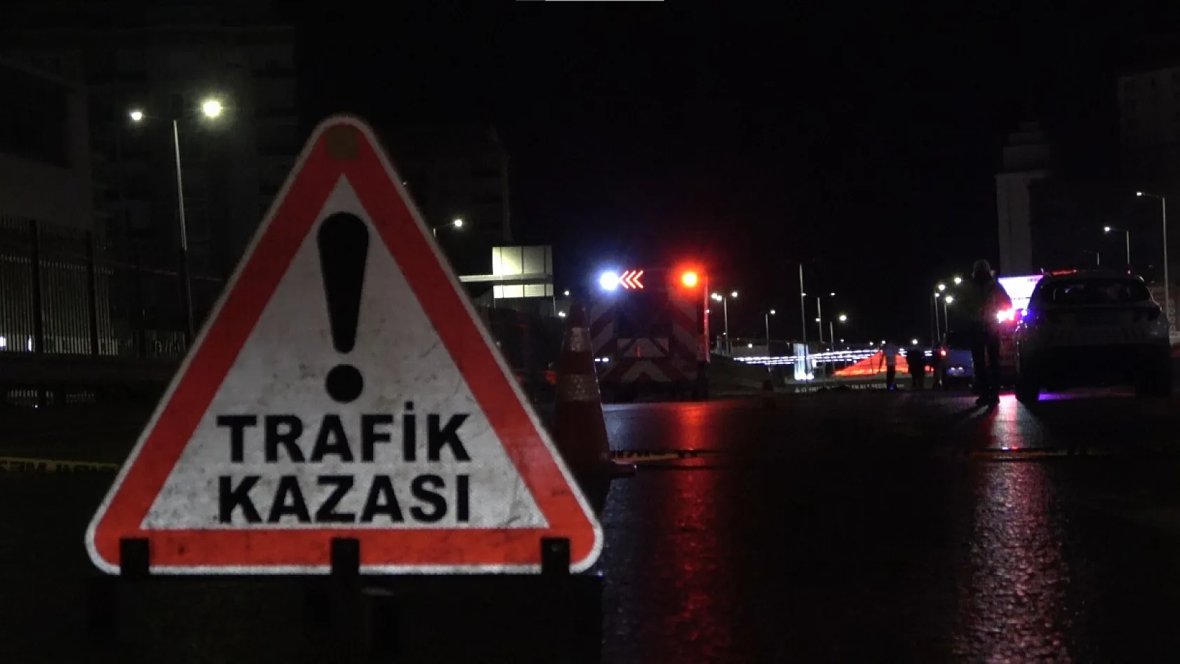 Makas atan sürücü can aldı: Kurye hayatını kaybetti