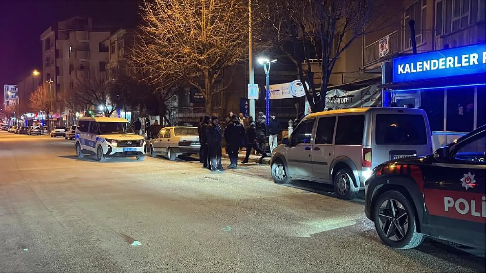 Eğlence Mekanında Kavga Kanlı Bitti: 2 yaralı