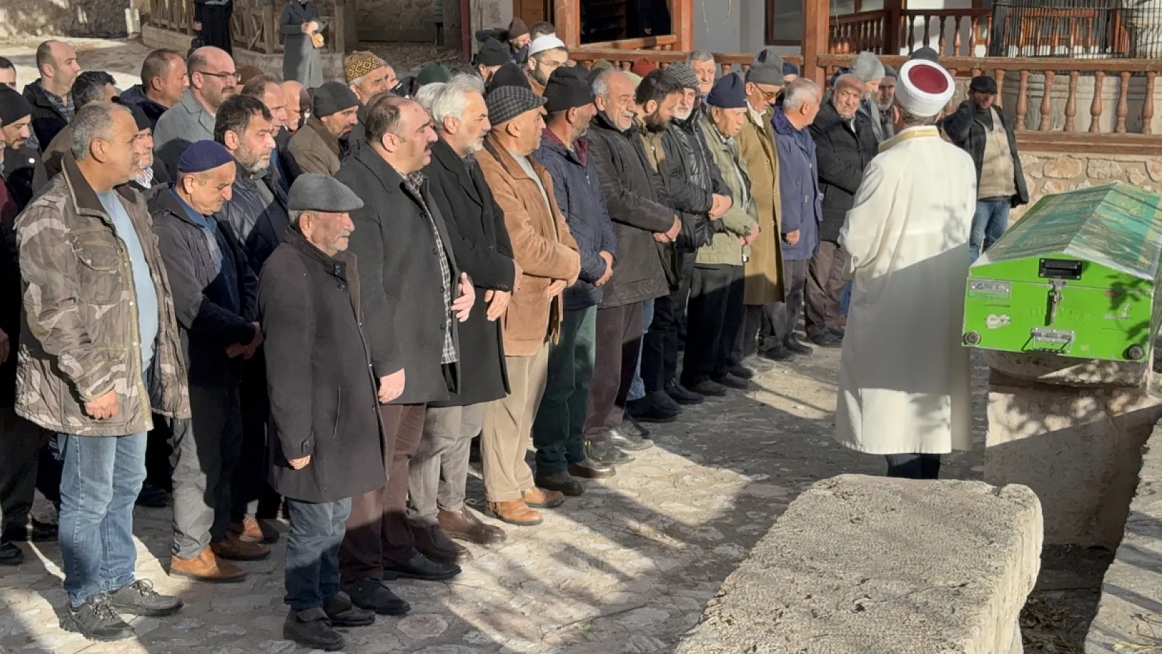 Tokat'ta kan donduran baba cinayetinde cenaze toprağa verildi