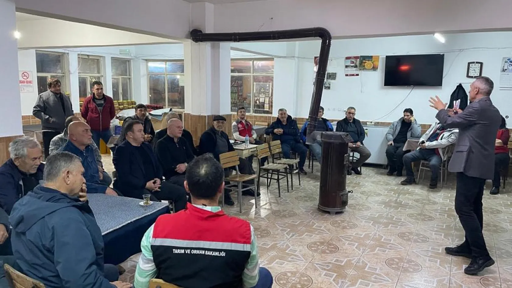 Köyceğiz'de 'çiftçi tarla okulu' eğitimi gerçekleştirildi