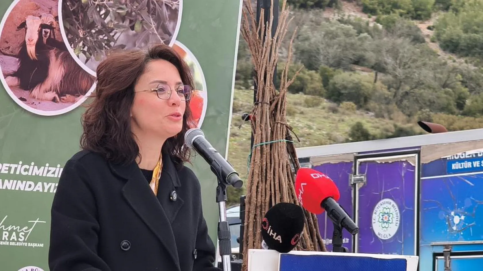 Muğla'da toprak gelecekle buluşuyor: '50 bin fidan üreticiye teslim edildi'
