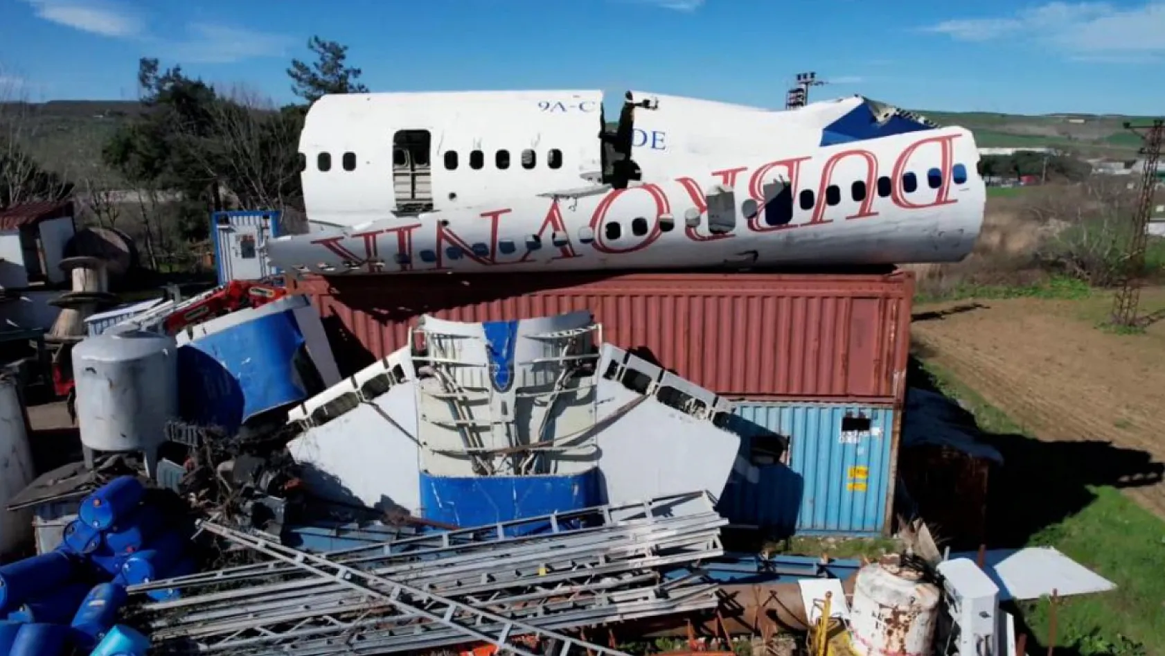 Pilotlar Havadan Fark Etti! Boeing 747 Merak Uyandırıyor