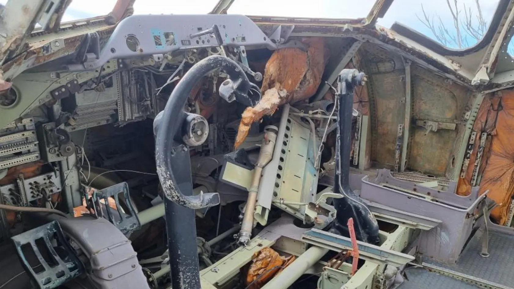 Pilotlar Havadan Fark Etti! Boeing 747 Merak Uyandırıyor
