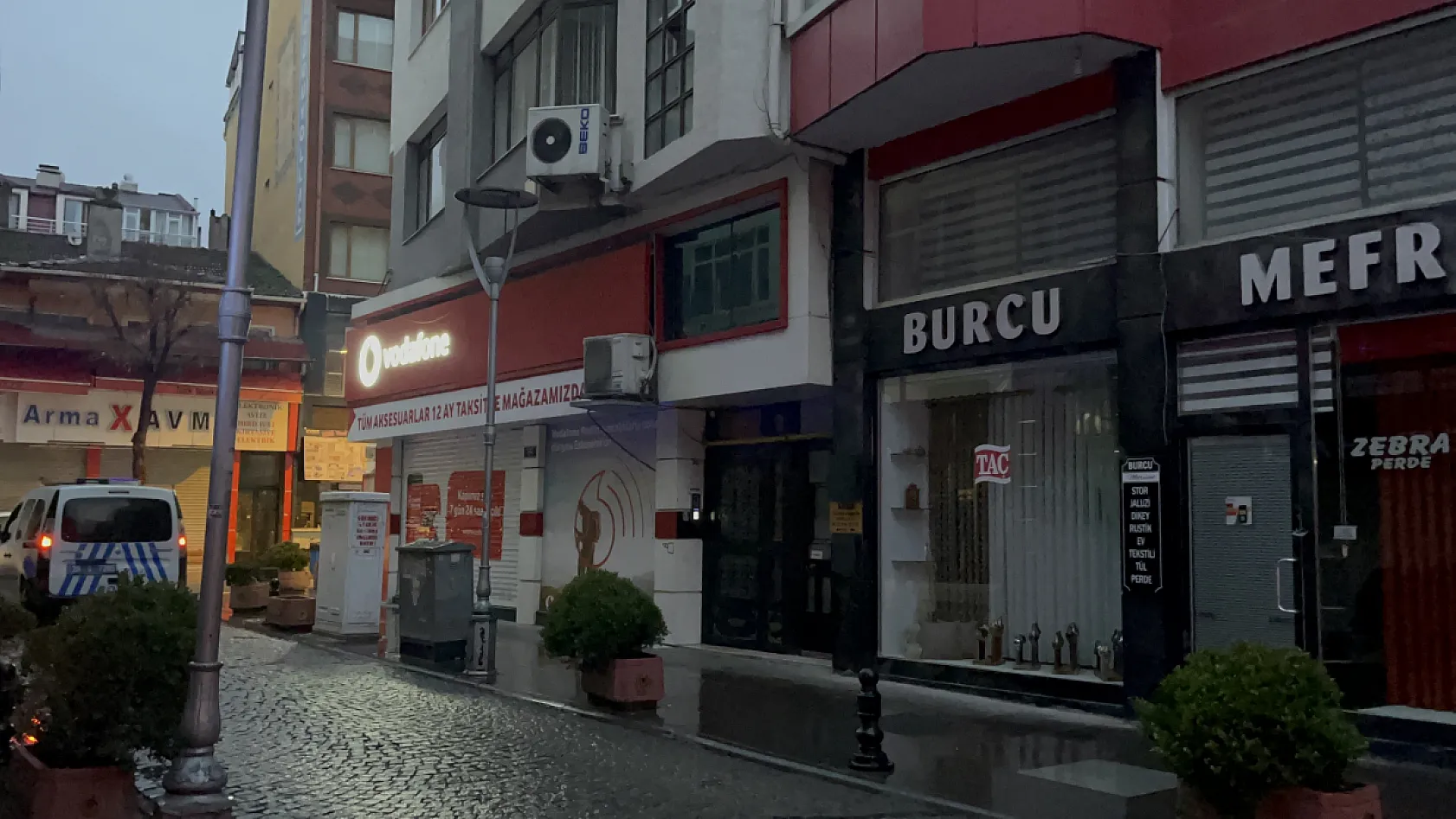 Ocakta unutulan yemekten çıkan gaz anne ve iki oğlunu zehirledi