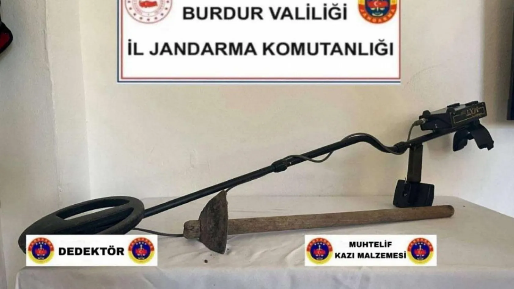 Burdur'da tarihi eser operasyonunda bin 105 sikke ele geçirildi