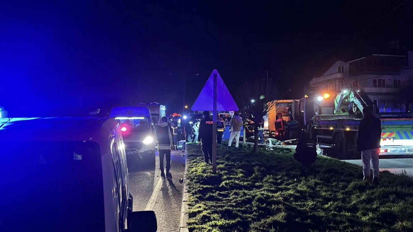 Burdur'da feci kaza: 6 ay önce evlenen genç çifti ölüm ayırdı