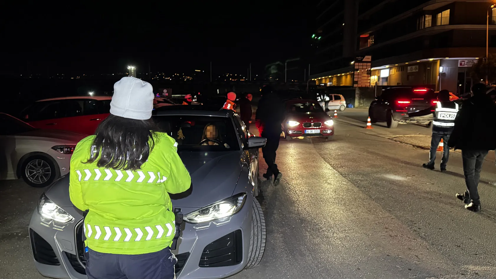Polis bastırdı, gürültü azaldı: Lüks semtte denetimler sonuç verdi